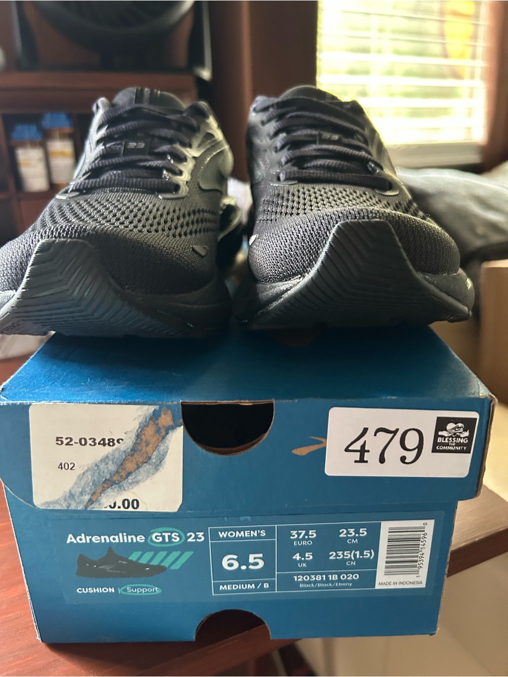 Brooks Women's Black Athletic Running Shoes